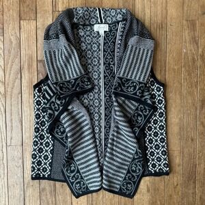 Foxcroft Black Boho White Geometric Knit‎ Sleeveless sweater Vest Women Size S